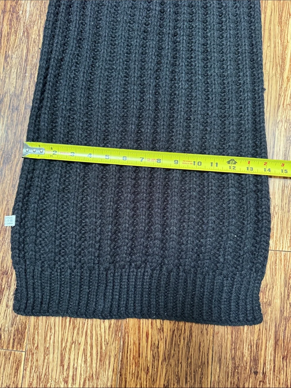 Black oversized ribbed crochet cable knit winter scarf one size
